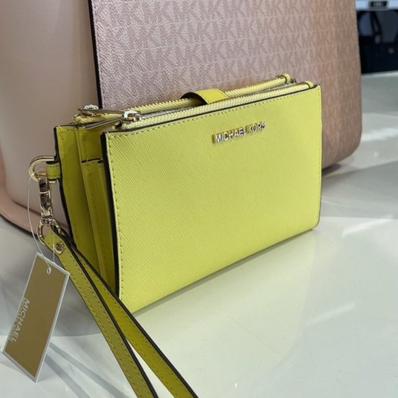 Michael Kors Jet Set Travel Large Double Zip Leather Wristlet Sunshine Yellow - Picture 16 of 16